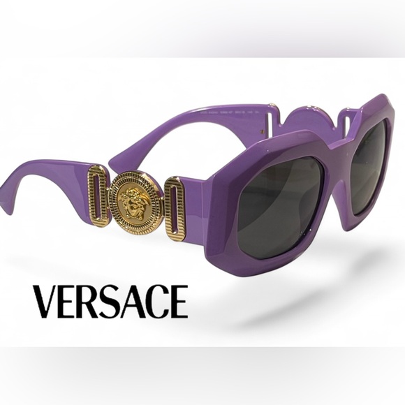 Versace Accessories - Versace VE4424U
Maxi Medusa Biggie 
Sunglasses. BRAND NEW LILAC BEAUTIES!